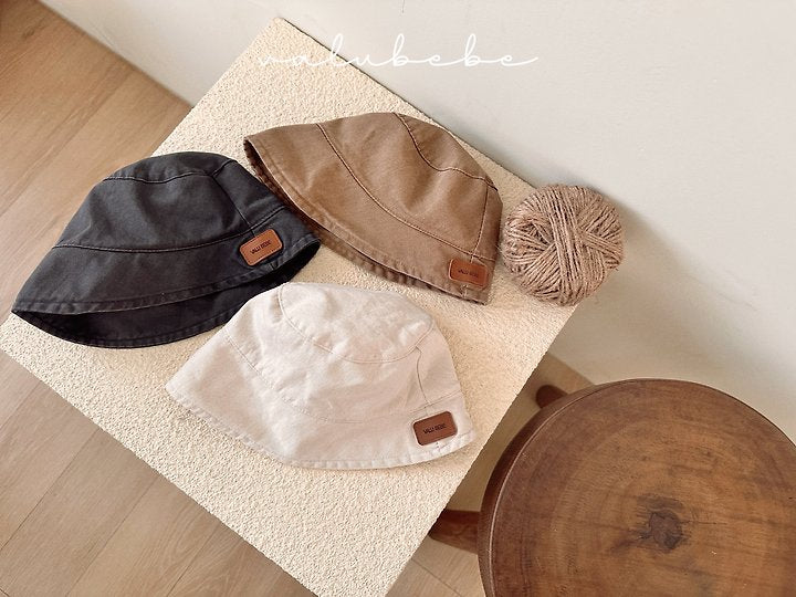 cation simple bucket hat-valubebe-50