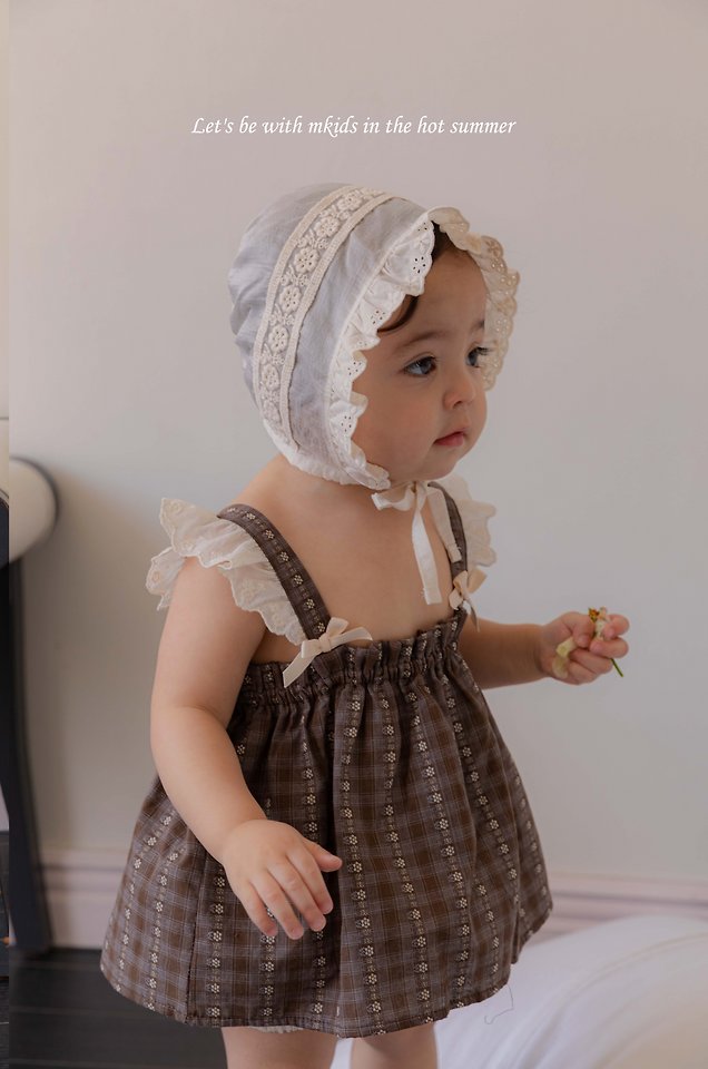 chocolat lace bonnet-mkids-14