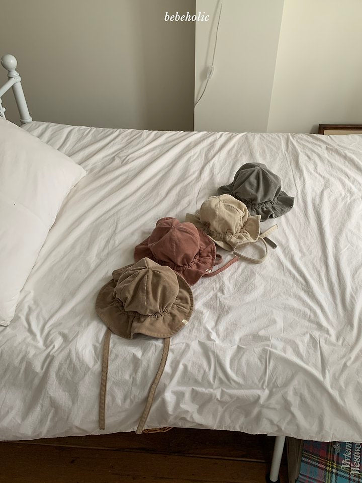 latte bucket hat-bebeholic-8