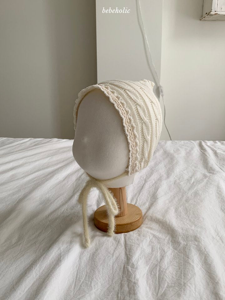 cable knit bonnet-bebeholic-11