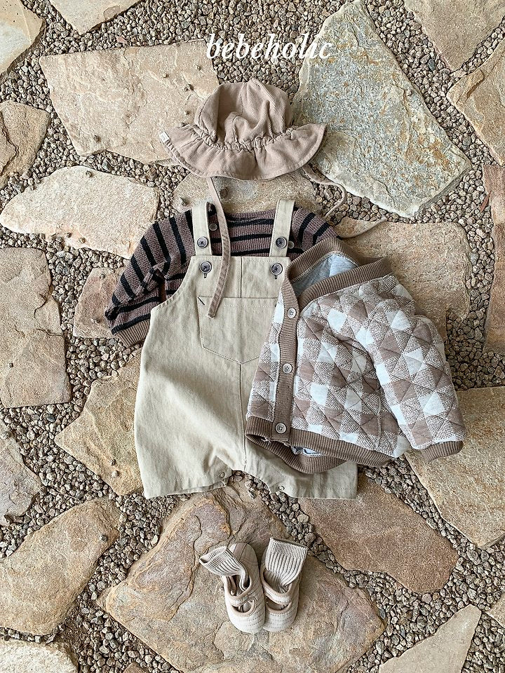 day suspender suit-bebeholic-51