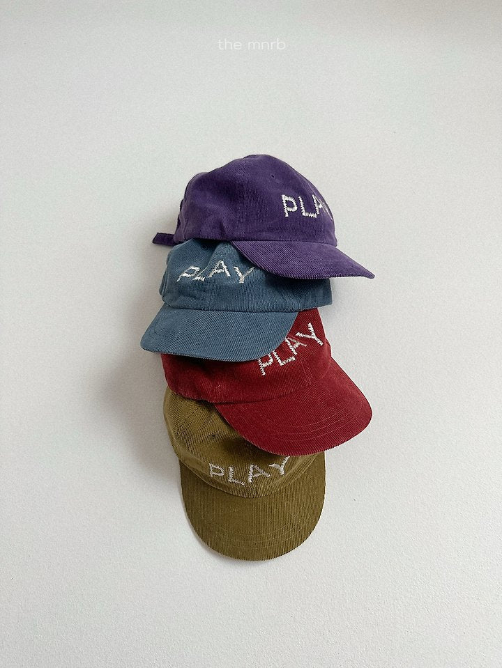 Play Cap-minirobe-52