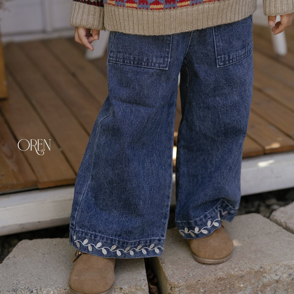 Maple Embroidery Denim Pants-OREN-16