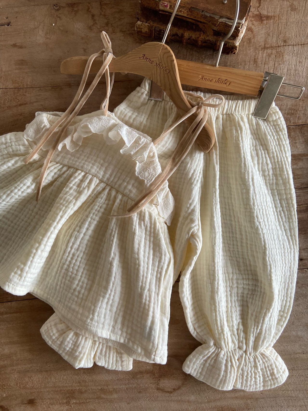 Rina Set-Up-Anneshirley-31