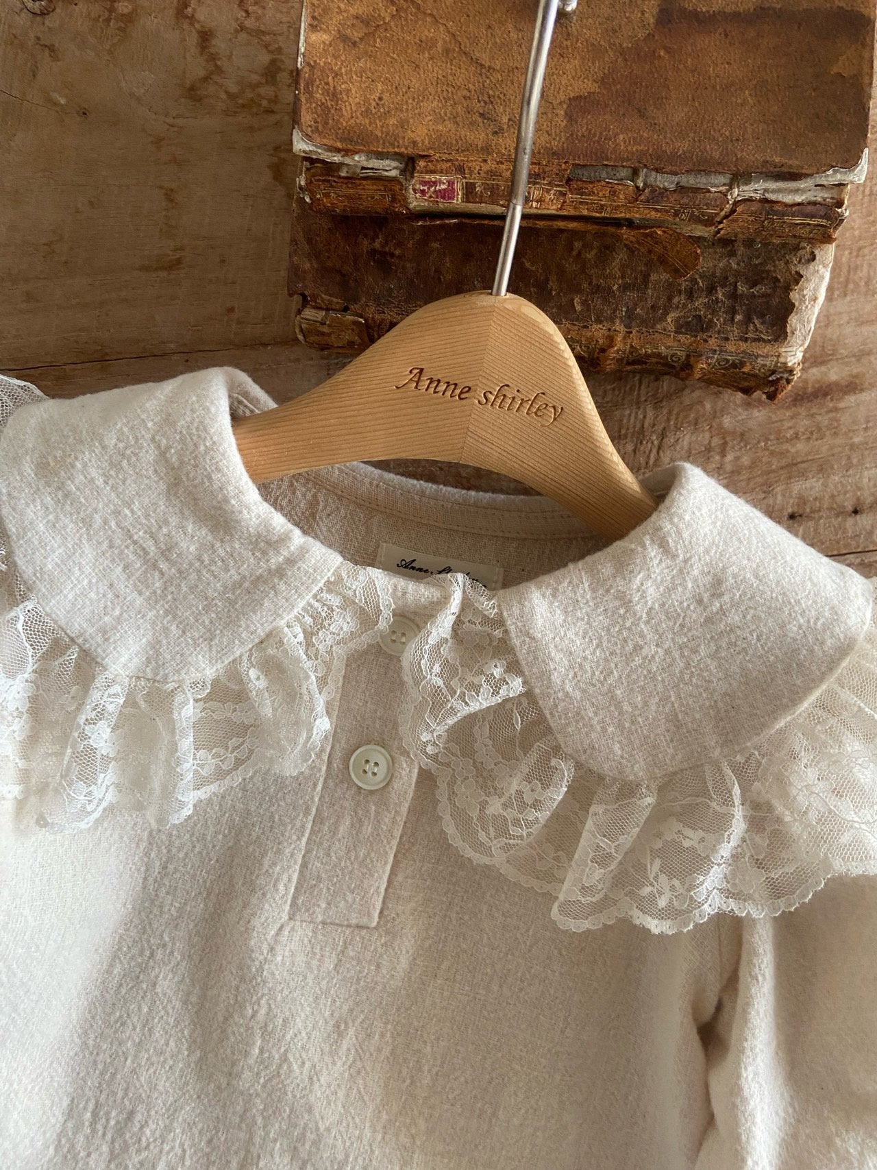Silvian Blouse-Anneshirley-38