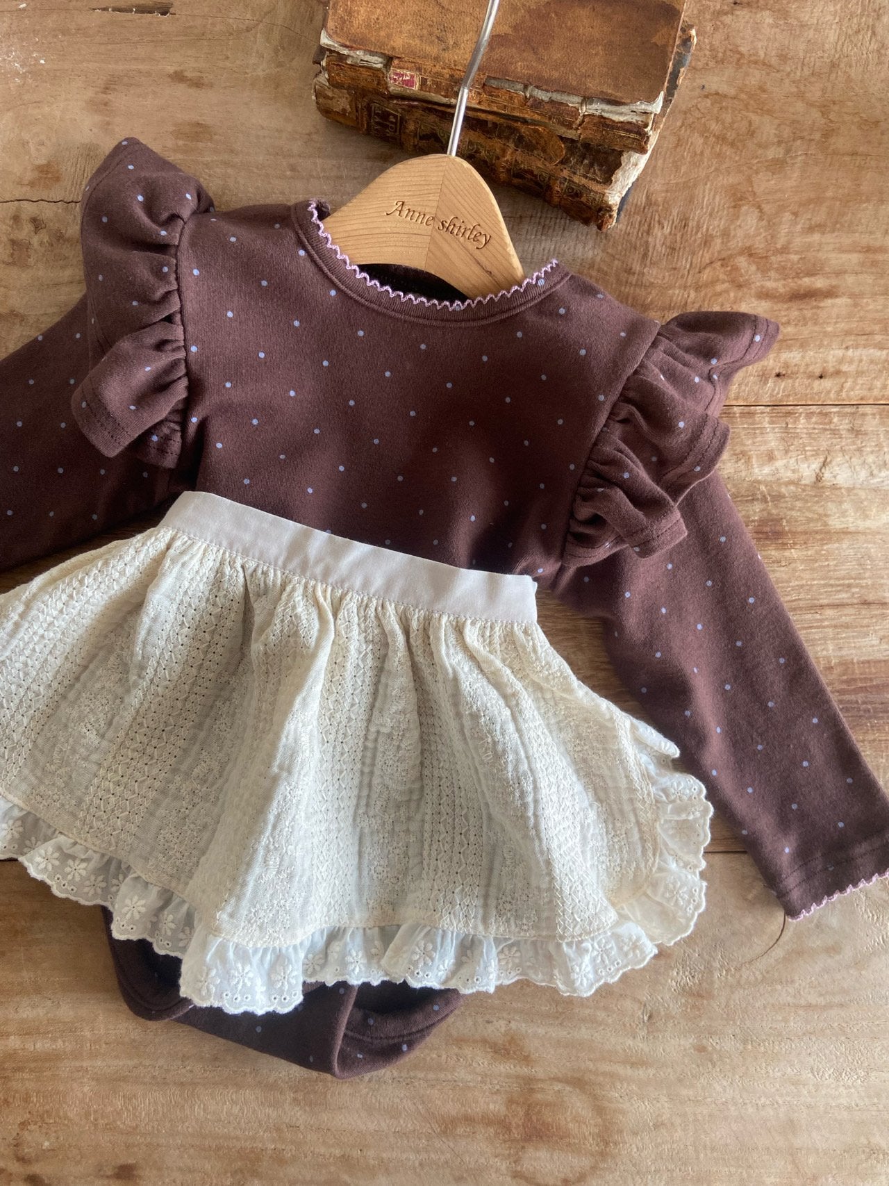 Joan Suit-Anneshirley-16