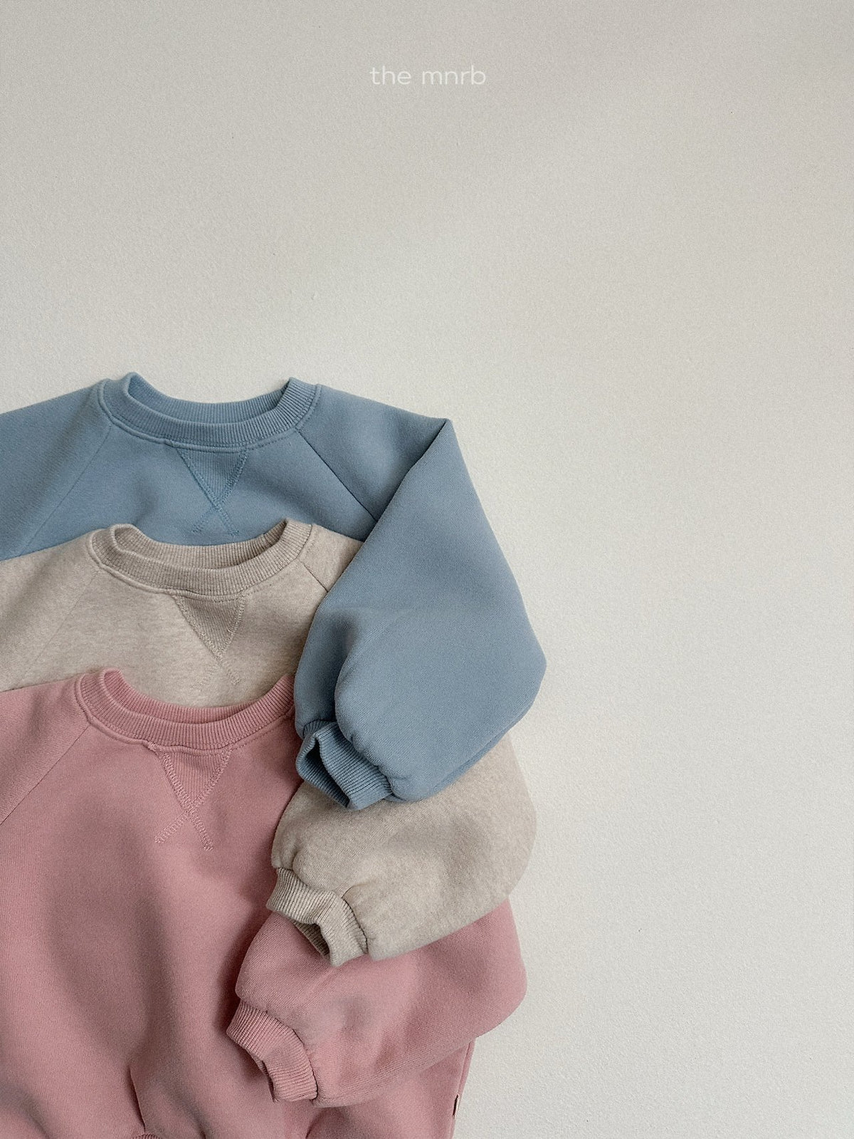 Raglan Rounded Sweatshirt-minirobe-39
