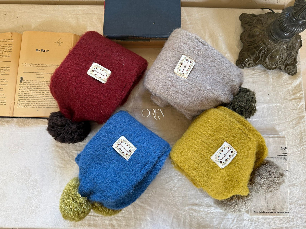 Merci Pom Pom Muffler-OREN-35