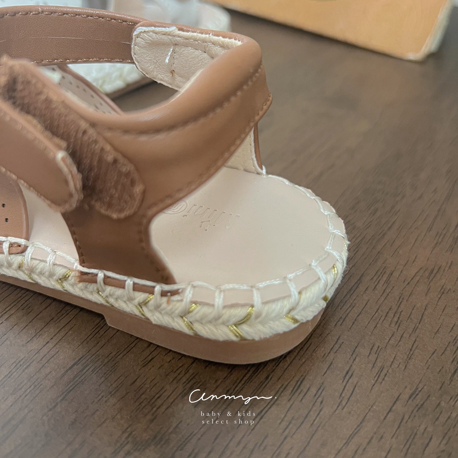 ｜即納｜stitch stitch sandals